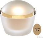 Elizabeth Arden Plump Perfect Makeup SPF 15