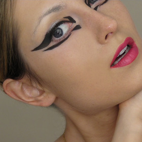 Lady Gaga Edge of Glory makeup
