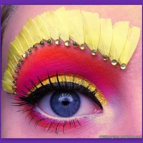 Using mostly Sugarpill eyeshadows! <3 You can find a tutorial on my blog: http://glittergirlc.wordpress.com/2012/04/09/easter-chicken-p/