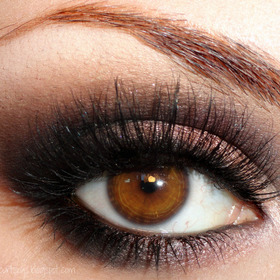 Oops! Naughty Me! Check out my blog post for more info and photos:

http://bowsandcurtseys.blogspot.com/2011/09/oops-naughty-me-makeupbee-velour-lashes.html