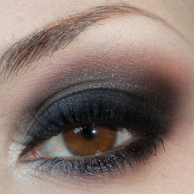 Sultry Silver Smokey Eyes