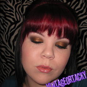 Jennifer Love Hewitt inspired Bronze Smoky Eye