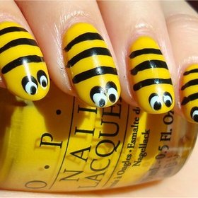 Bee Nails
Nail tutorial & more photos here: http://www.swatchandlearn.com/nail-art-tutorial-bee-nails/
