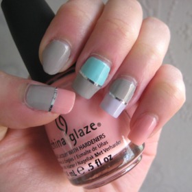 That tape is hard to work with when you stick it where you can’t reach well with scissors… >.<