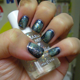 Galaxy Nails
Lippmann Lady Sings The Blues, Nicole by OPI Follow Me On Glitter, Hard Candy Break Up, Fingerpaints Floatin' On A Cloud, China Glaze White on White and Pure Ice Rescue Me