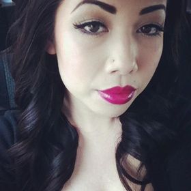 pin-up girl inspired makeup. 