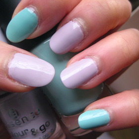 tsubasa masuwaka pastel nails