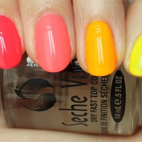 See more photos here: http://www.swatchandlearn.com/nail-art-neon-ombreskittle-manicure-swatches-review/