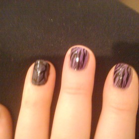 Sinful Colors: Black on Black
Sephora by OPI: Iris I Was Thinner
