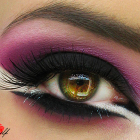 More here: http://trustmyself-make-up.blogspot.com/2012/05/wrzuc-roz-rozowy-tydzien.html