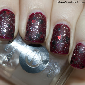 http://samariums-swatches.blogspot.com/2012/04/fotdeotd-yesterdays-notd-but-matte.html