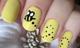 Bumble Bee Nails