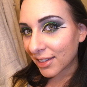 don't forget to check out my YT channel http://youtube.com/user/missdawn1012