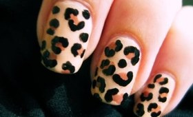 Leopard Nails