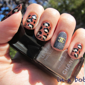 Chanel leopard nails @gemsinabottle