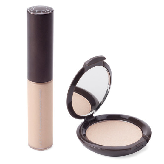 BECCA Shimmering Skin Perfector Moonstone Glow On The Go product smear.
