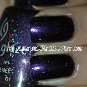 http://samariums-swatches.blogspot.com/2011/07/china-glaze-grape-crush.html