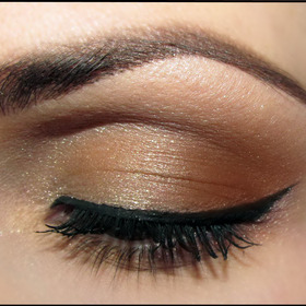 Neutral day-time make up :)