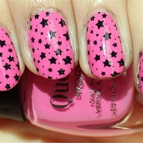 Pink & Black Star Konadicure
(Quo by Orly True Love, Konad Image Plate m84 & Konad Special Nail Polish in Black)
More photos here: http://www.swatchandlearn.com/nail-art-pink-black-star-konadicure-swatches-review/