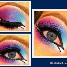 Colourful Arabic eye :)