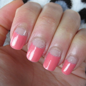 Barbie pink! I squared my nails, not sure whether I like this better? At least they're (supposed to be) stronger (my thumbnail broke off..).