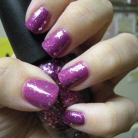 Jesse's Girl Fashion Friday and OPI Divine Swine