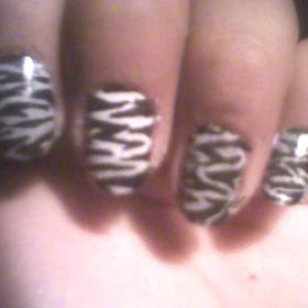 My Zebra nails...