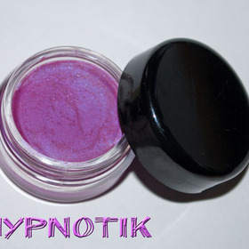 Available at http://i-candycouture.com