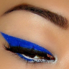 bold cat eye with my favourite pigment!