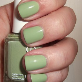 See my review at http://polishmeplease.wordpress.com