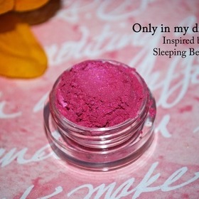 Available at http://i-candycouture.com
