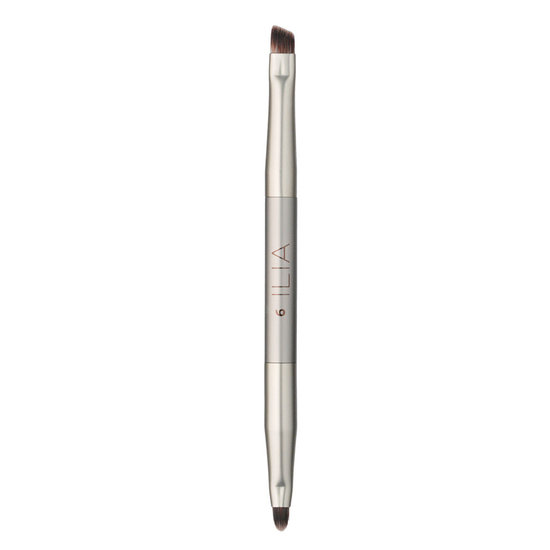 ILIA On Point Liner & Definition Brush product smear.