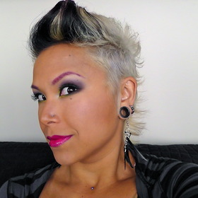 My platinum hair=the death of my hair. :D