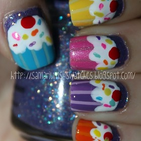 cupcake manicure

http://samariums-swatches.blogspot.com/2011/08/my-first-cupcake-mani.html