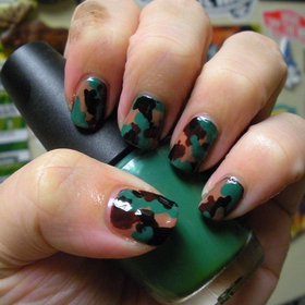OPI Jade Is The New Black, OPI Chocolate Moose, Essie Chocolate Kisses and China Glaze Liquid Leather 