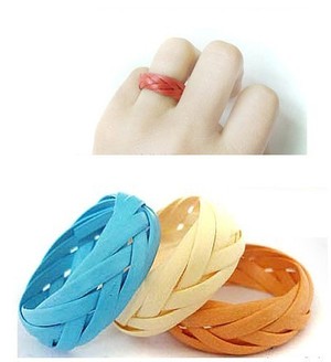 colorful band ring