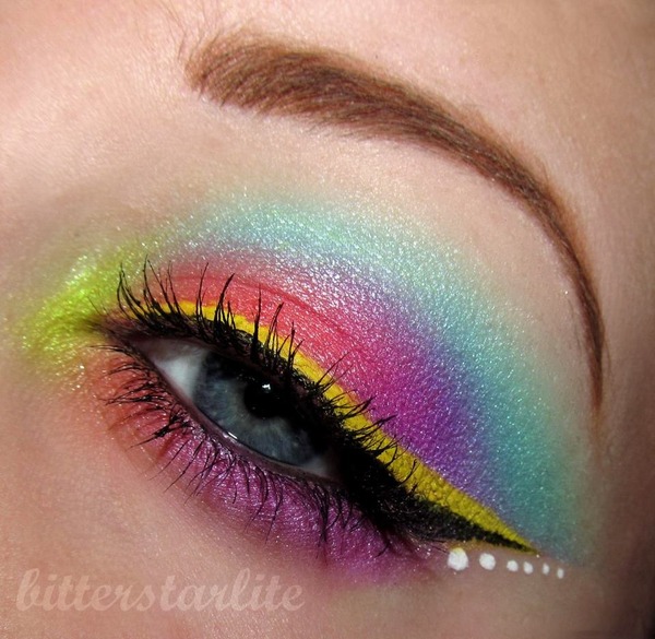 Cyber Rainbow | Clarissa V.'s (bitterstarlitemakeup) Photo | Beautylish