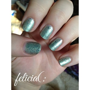 I used Essie first base. Then two coats of Revlon Perfumerie Wintermint. All topped with Seche Vite. 