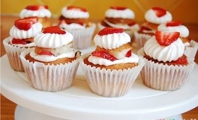 Strawberry Cream Cheese Filled Cupcakes