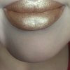 gold lips again! 