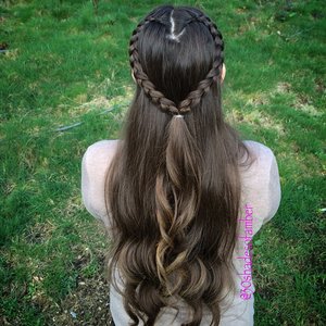 Valentine's day heart shaped lace braid