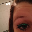 green eye liner