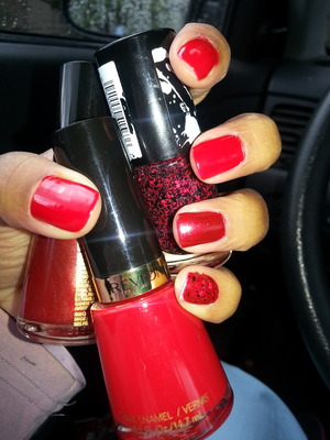diva red nails