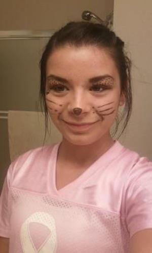 Not sure if you can tell, but my whole point of the make up was to make my eyes look leopard print! :D how did i do?