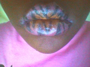 A fun lip design I did last year, I even wore this to school !! :D 