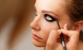 Eyeliner 101: Find the Best Tool for You