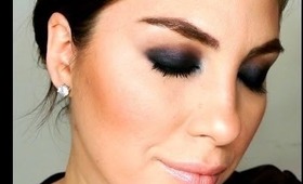 Sleek Matte Dark Navy Smokey Eye