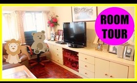 HOUSE TOUR  |  ROOM TOUR | What's In the Closet?