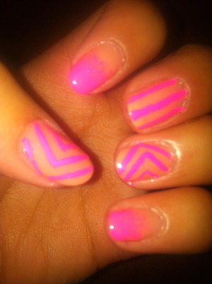 Hot pink & nude Ombre and stripes 