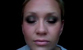 How To: Green and Brown Smokey Eye